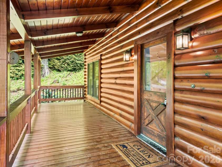 84 Sky Drive, Maggie Valley, NC 28751.  MLS# CAR4384480, YatesRealty ID 27535. 