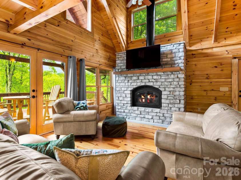84 Sky Drive, Maggie Valley, NC 28751.  MLS# CAR4384480, YatesRealty ID 27535. 