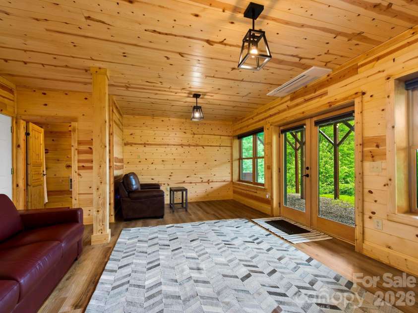 84 Sky Drive, Maggie Valley, NC 28751.  MLS# CAR4384480, YatesRealty ID 27535. 