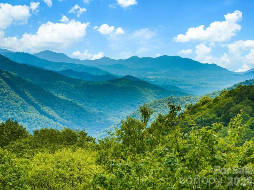 84 Sky Drive, Maggie Valley, NC 28751.  MLS# CAR4384480, YatesRealty ID 27535. 