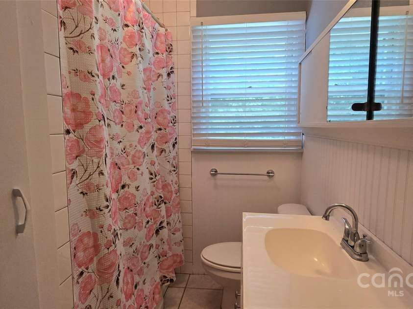 1904 Innes Street, Salisbury, NC 28146.  MLS# CAR4277069, YatesRealty ID 27536. 