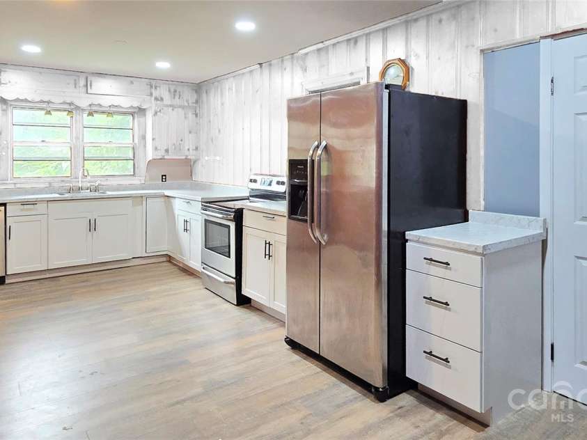 1904 Innes Street, Salisbury, NC 28146.  MLS# CAR4277069, YatesRealty ID 27536. VIRTUAL EDIT TO SHOW ROOM PAINTED WHITE