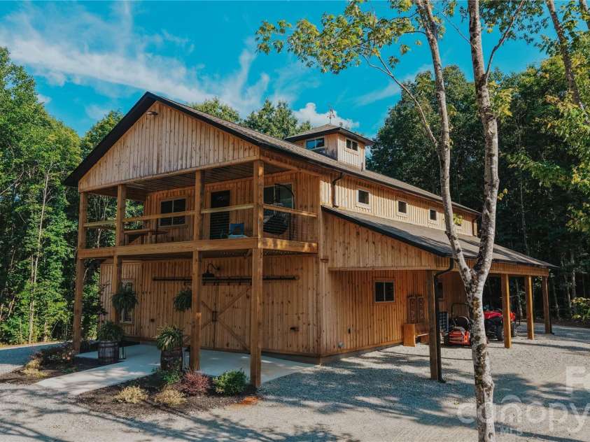 2620 Mathis Church Road, Catawba, NC 28609.  MLS# CAR4384920, YatesRealty ID 27536. A host dream