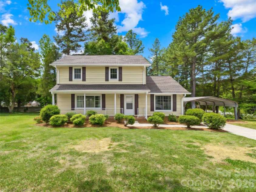 9 Post Oak Place, Salisbury, NC 28147.  MLS# CAR4379365, YatesRealty ID 27538. 