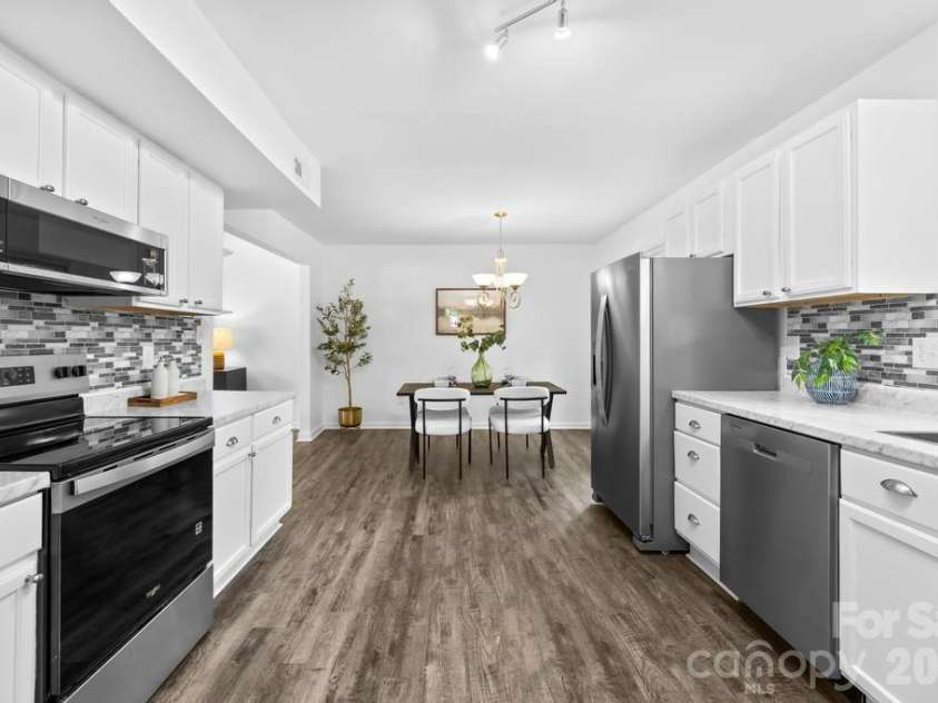 9 Post Oak Place, Salisbury, NC 28147.  MLS# CAR4379365, YatesRealty ID 27538. 