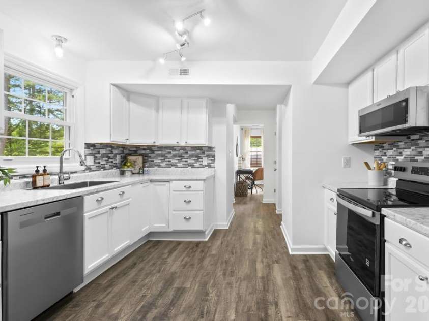 9 Post Oak Place, Salisbury, NC 28147.  MLS# CAR4379365, YatesRealty ID 27538. 