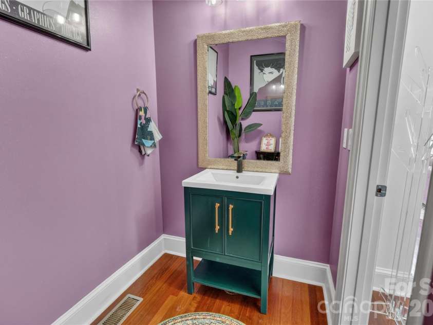14136 Shaw Drive, Huntersville, NC 28078.  MLS# CAR4394077, YatesRealty ID 27539. 