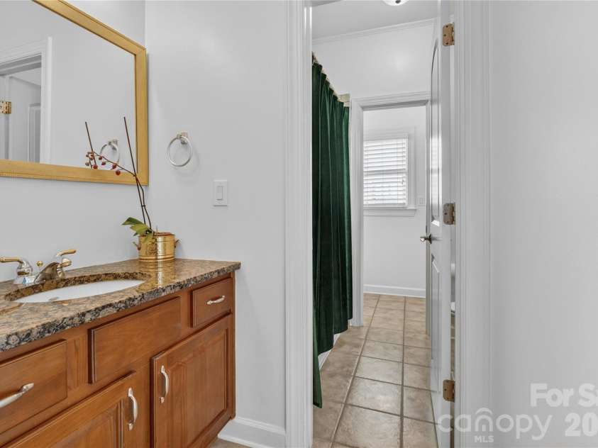 14136 Shaw Drive, Huntersville, NC 28078.  MLS# CAR4394077, YatesRealty ID 27539. 