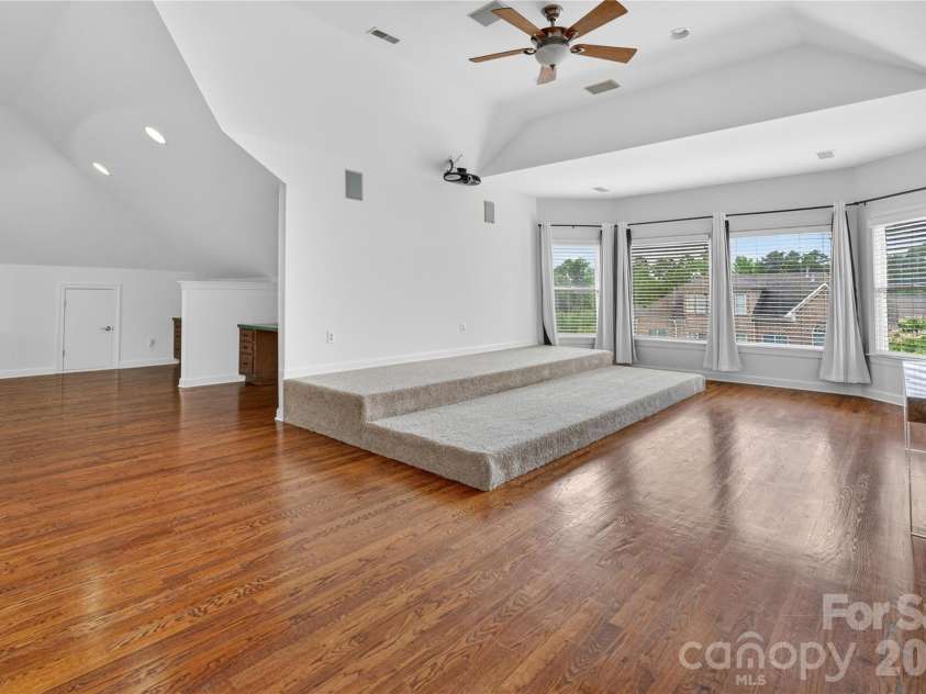 14136 Shaw Drive, Huntersville, NC 28078.  MLS# CAR4394077, YatesRealty ID 27539. 