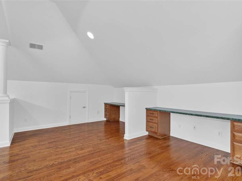 14136 Shaw Drive, Huntersville, NC 28078.  MLS# CAR4394077, YatesRealty ID 27539. 