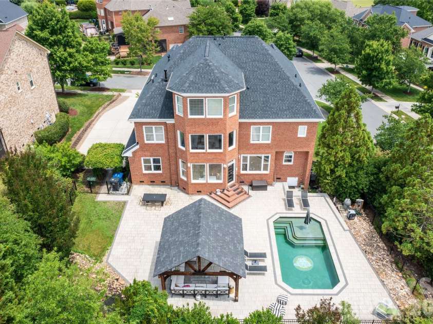 14136 Shaw Drive, Huntersville, NC 28078.  MLS# CAR4394077, YatesRealty ID 27539. 