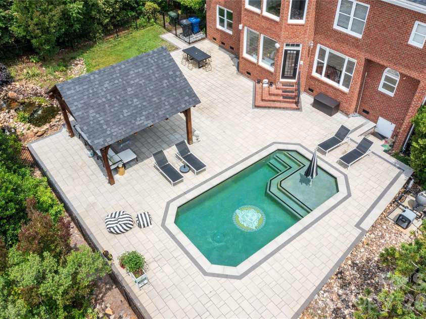 14136 Shaw Drive, Huntersville, NC 28078.  MLS# CAR4394077, YatesRealty ID 27539. 