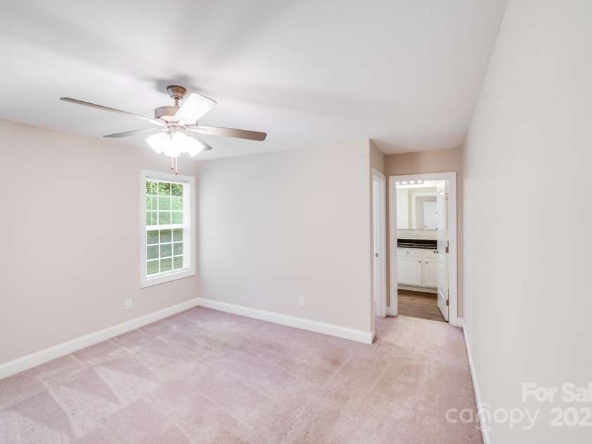 671 Sylvan Street, Concord, NC 28025.  MLS# CAR4276317, YatesRealty ID 27539. 