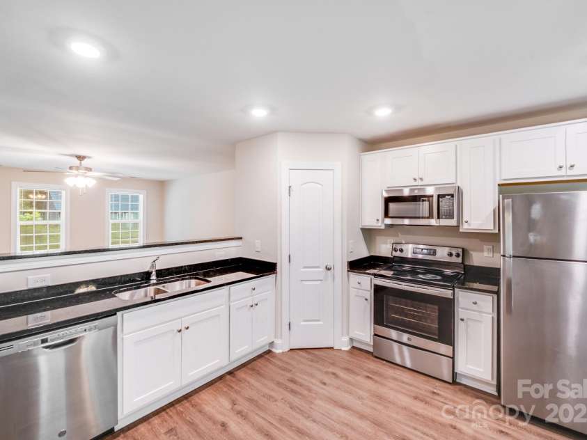 671 Sylvan Street, Concord, NC 28025.  MLS# CAR4276317, YatesRealty ID 27539. 