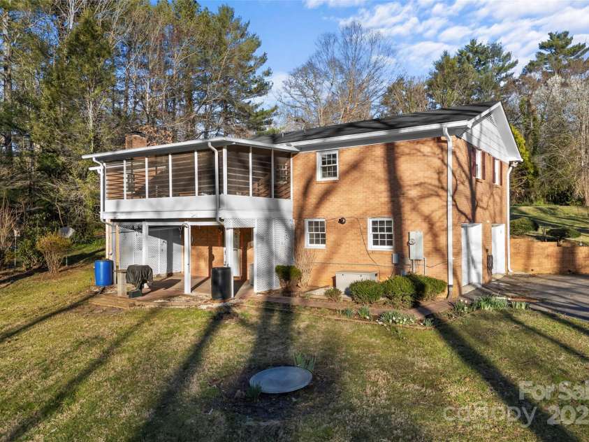 123 Castleton Lane, Hendersonville, NC 28791.  MLS# CAR4237756, YatesRealty ID 2754. Back of home