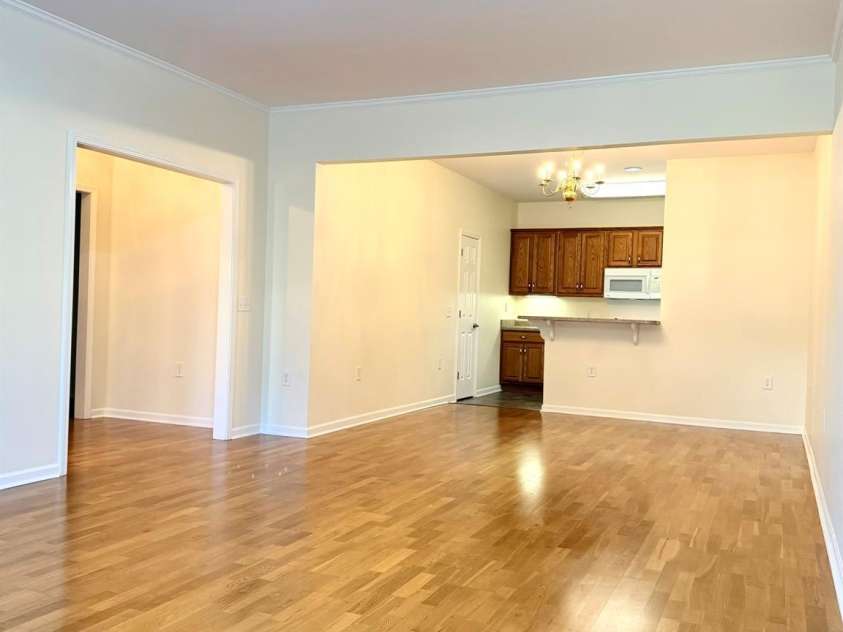 471 26th Avenue, Hickory, NC 28601.  MLS# CAR4330862, YatesRealty ID 2754. 