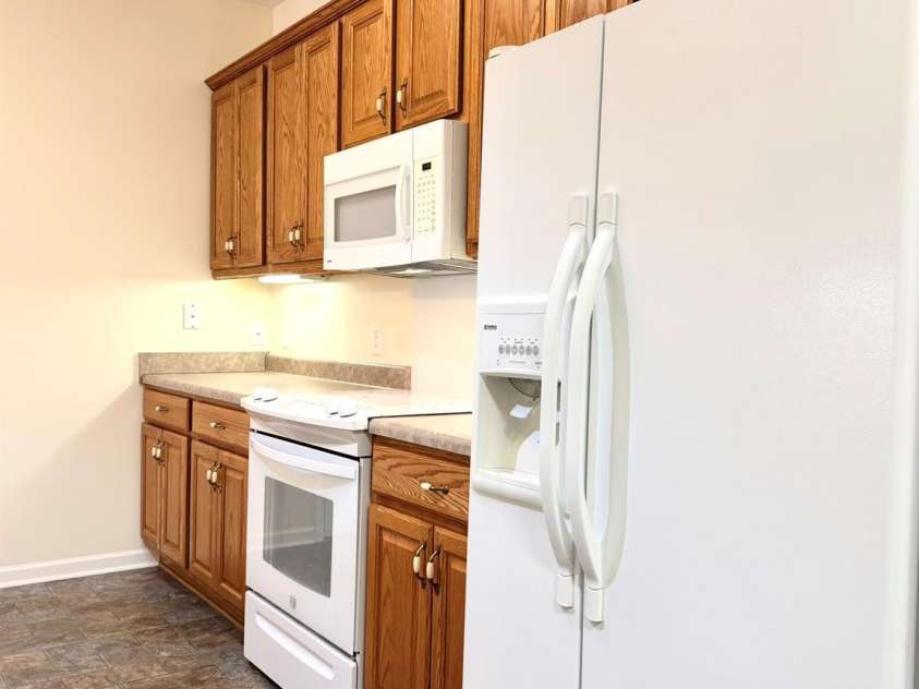 471 26th Avenue, Hickory, NC 28601.  MLS# CAR4330862, YatesRealty ID 2754. 