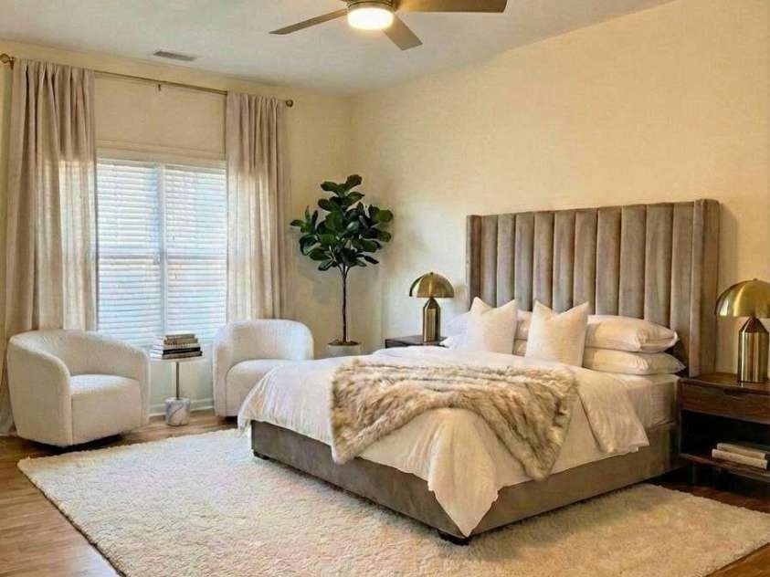 471 26th Avenue, Hickory, NC 28601.  MLS# CAR4330862, YatesRealty ID 2754. 