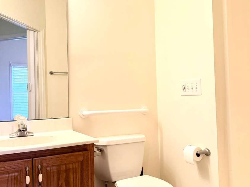 471 26th Avenue, Hickory, NC 28601.  MLS# CAR4330862, YatesRealty ID 2754. 