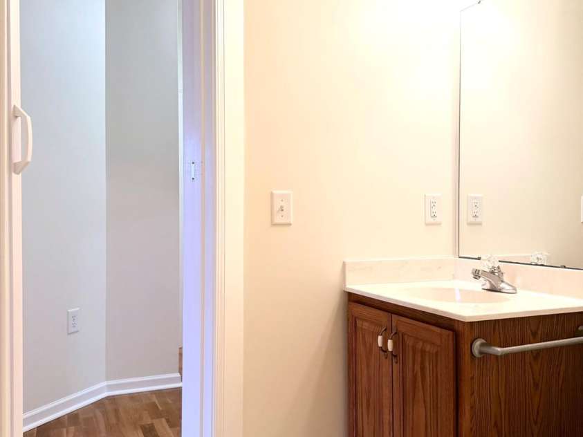 471 26th Avenue, Hickory, NC 28601.  MLS# CAR4330862, YatesRealty ID 2754. 