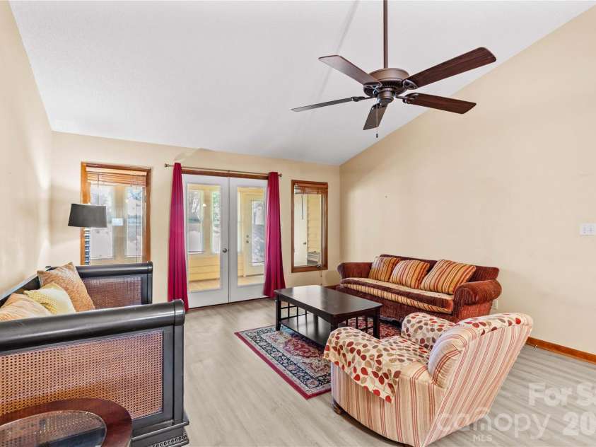 1404 Wellington Hills Circle, Salisbury, NC 28147.  MLS# CAR4383791, YatesRealty ID 27540. 