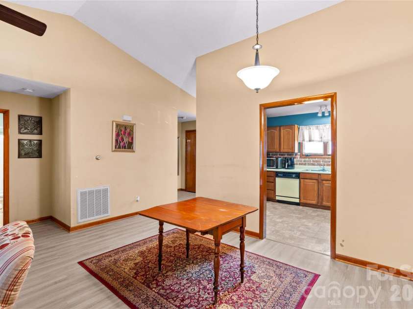 1404 Wellington Hills Circle, Salisbury, NC 28147.  MLS# CAR4383791, YatesRealty ID 27540. 