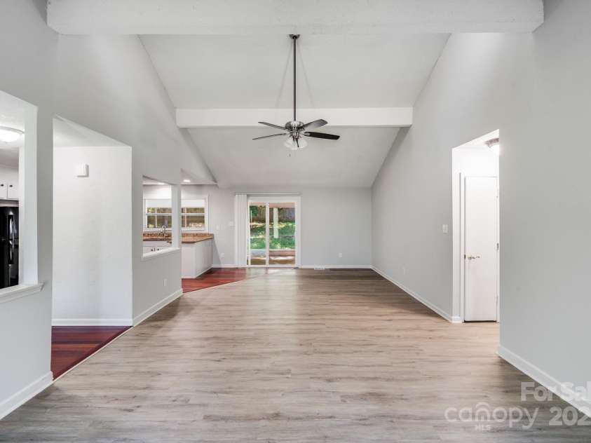 12031 Rock Canyon Drive, Charlotte, NC 28226.  MLS# CAR4277506, YatesRealty ID 27541. 