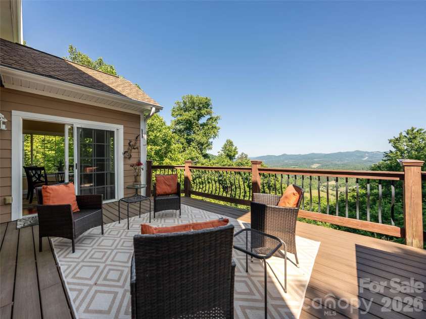 350 Vista Point Drive, Weaverville, NC 28787.  MLS# CAR4384418, YatesRealty ID 27543. Back deck