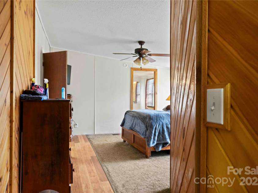 47 Garrett Drive, Nebo, NC 28761.  MLS# CAR4280885, YatesRealty ID 27543. 