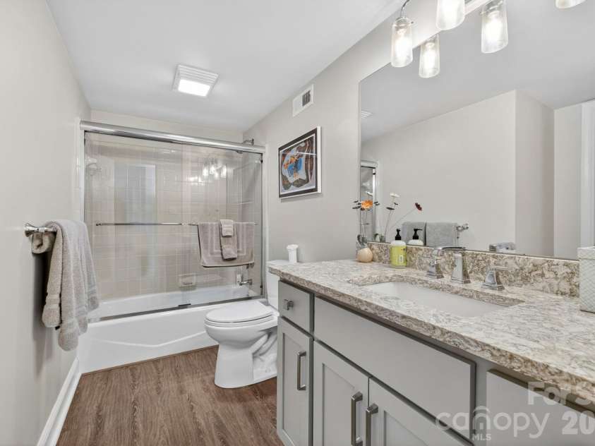 152 Skyview Circle, Asheville, NC 28804.  MLS# CAR4384126, YatesRealty ID 27544. Lower level bathroom