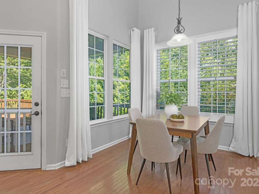 446 Leaf Arbor Court, Clover, SC 29710.  MLS# CAR4281228, YatesRealty ID 27544. Breakfast area.