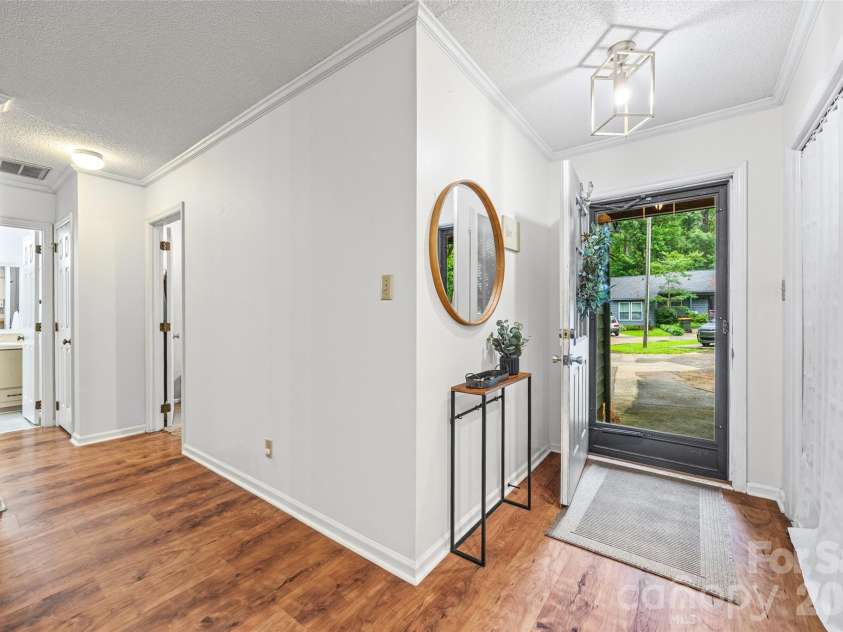122 Foxwood Village Drive, Fort Mill, SC 29715.  MLS# CAR4383858, YatesRealty ID 27545. Entry