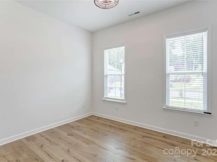 471 Lucky Drive, Concord, NC 28027.  MLS# CAR4281393, YatesRealty ID 27548. 