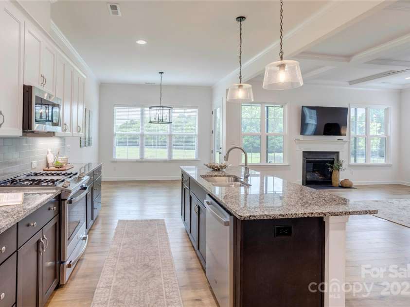 471 Lucky Drive, Concord, NC 28027.  MLS# CAR4281393, YatesRealty ID 27548. 