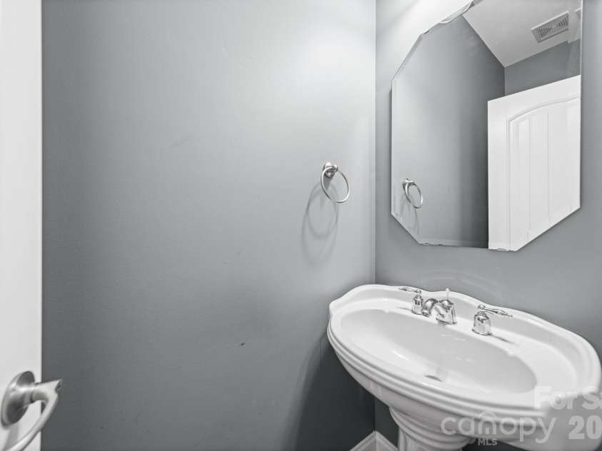 2340 Keswick Lane, Rock Hill, SC 29732.  MLS# CAR4389055, YatesRealty ID 27549. 