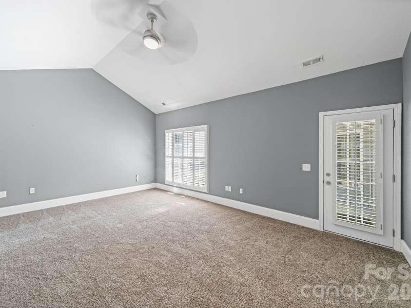 2340 Keswick Lane, Rock Hill, SC 29732.  MLS# CAR4389055, YatesRealty ID 27549. 