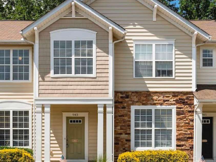 943 Copperstone Lane, Fort Mill, SC 29708.  MLS# CAR4276906, YatesRealty ID 27549. 