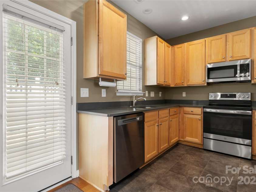 943 Copperstone Lane, Fort Mill, SC 29708.  MLS# CAR4276906, YatesRealty ID 27549. 