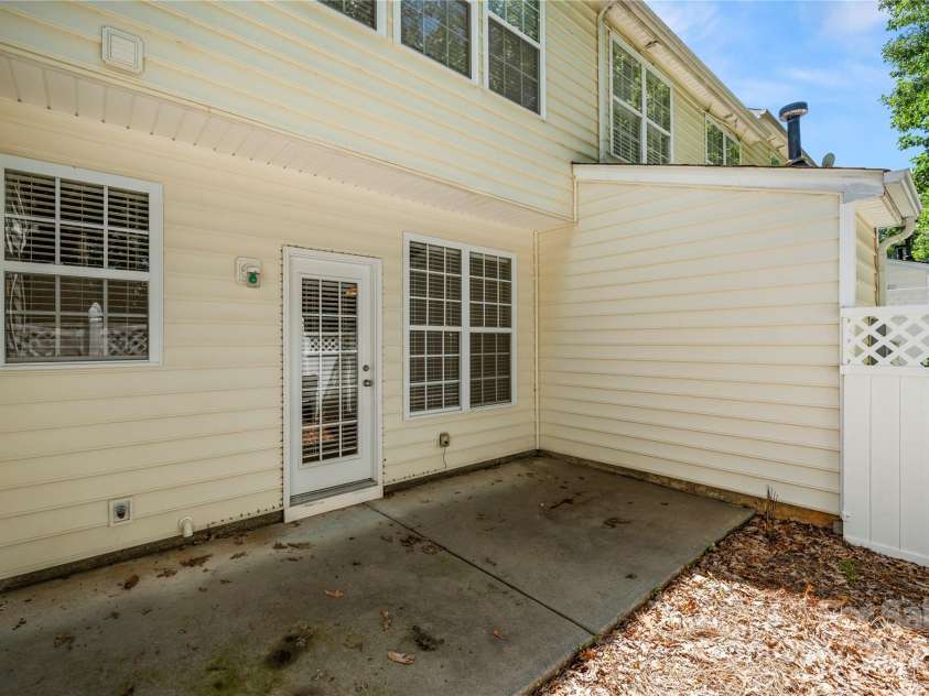 943 Copperstone Lane, Fort Mill, SC 29708.  MLS# CAR4276906, YatesRealty ID 27549. 
