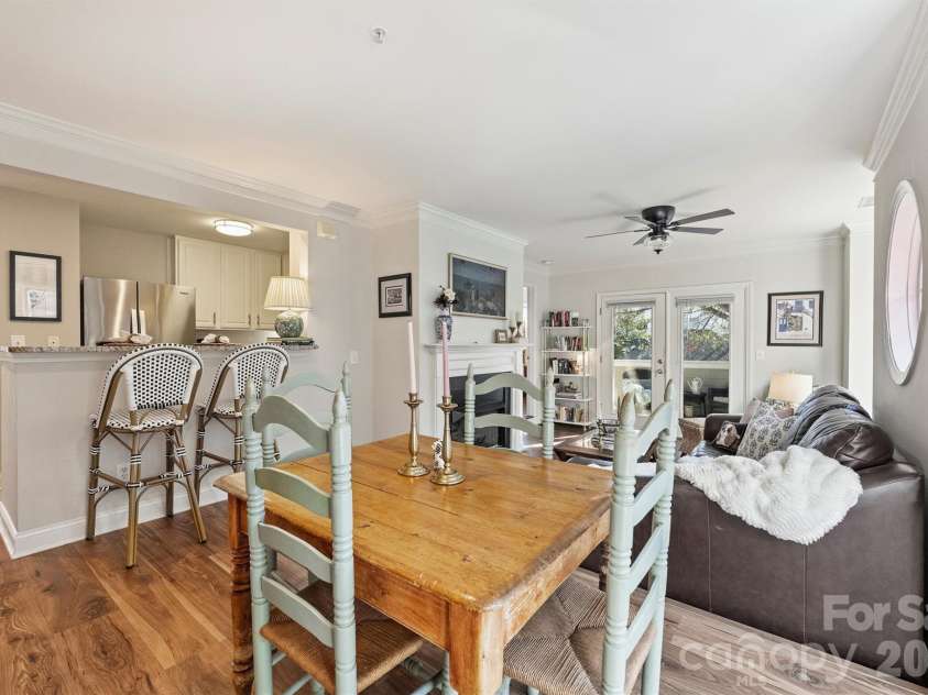 1144 1st Street, Charlotte, NC 28202.  MLS# CAR4336221, YatesRealty ID 2755. 