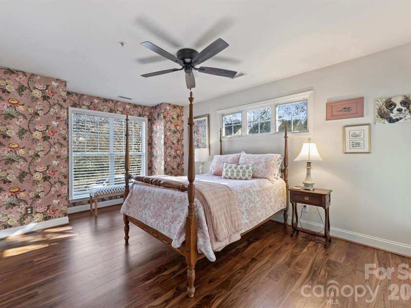 1144 1st Street, Charlotte, NC 28202.  MLS# CAR4336221, YatesRealty ID 2755. Primary Bedroom with Custom Wallpaper and Window Nook