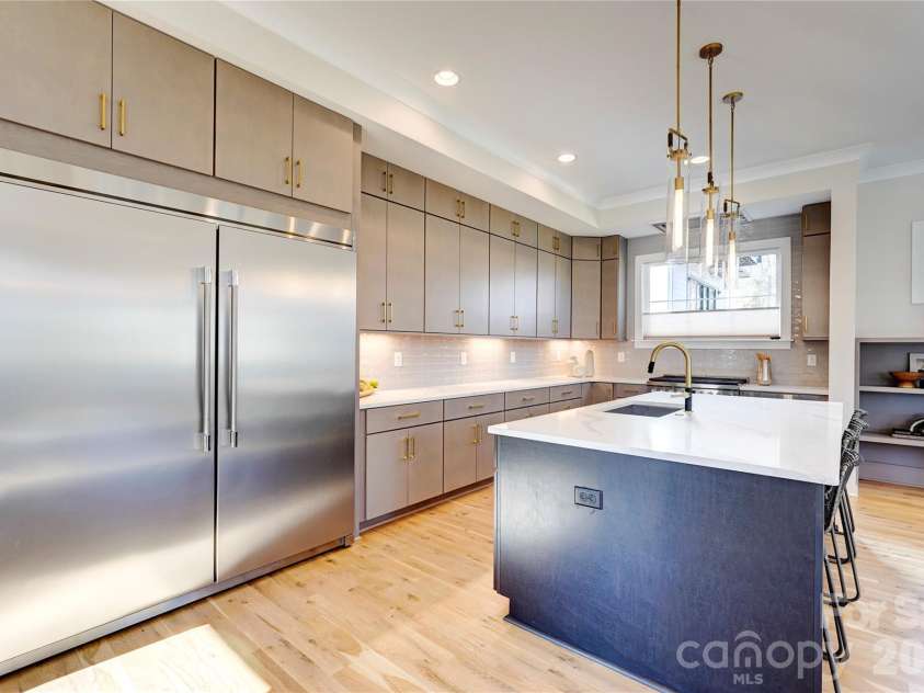 4325. Raney Way, Charlotte, NC 28205.  MLS# CAR4352215, YatesRealty ID 27550. 