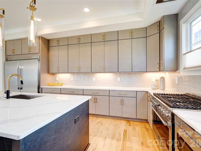 4325. Raney Way, Charlotte, NC 28205.  MLS# CAR4352215, YatesRealty ID 27550. 