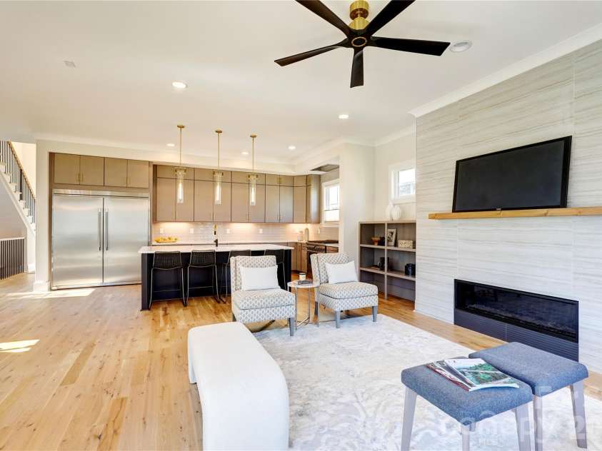 4325. Raney Way, Charlotte, NC 28205.  MLS# CAR4352215, YatesRealty ID 27550. 