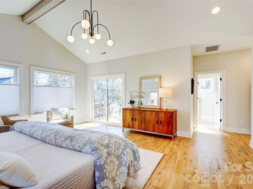 4325. Raney Way, Charlotte, NC 28205.  MLS# CAR4352215, YatesRealty ID 27550. 
