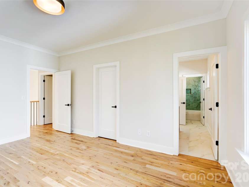 4325. Raney Way, Charlotte, NC 28205.  MLS# CAR4352215, YatesRealty ID 27550. 