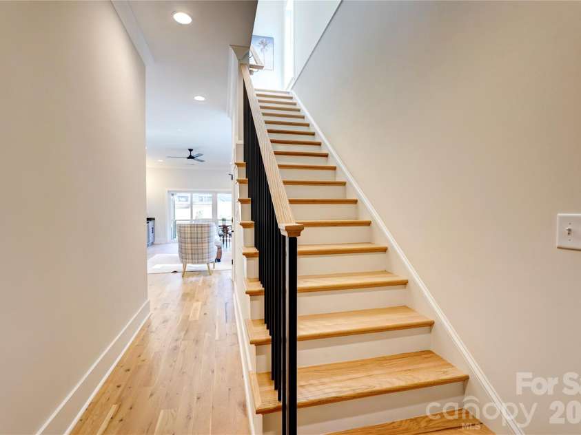 4325. Raney Way, Charlotte, NC 28205.  MLS# CAR4352215, YatesRealty ID 27550. 