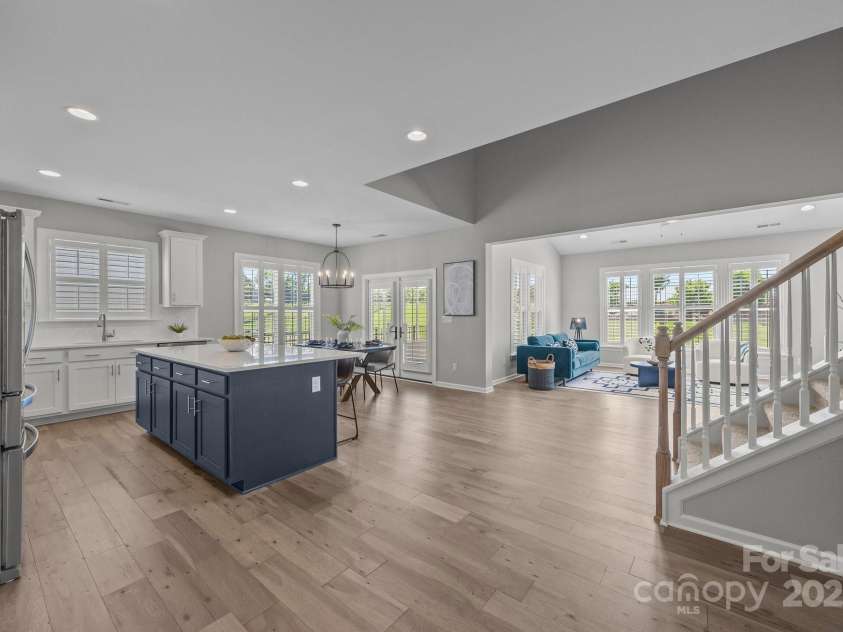 6531 Wildbrook Drive, Charlotte, NC 28269.  MLS# CAR4262621, YatesRealty ID 27550. 