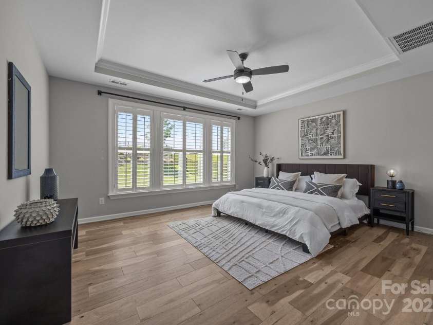 6531 Wildbrook Drive, Charlotte, NC 28269.  MLS# CAR4262621, YatesRealty ID 27550. 