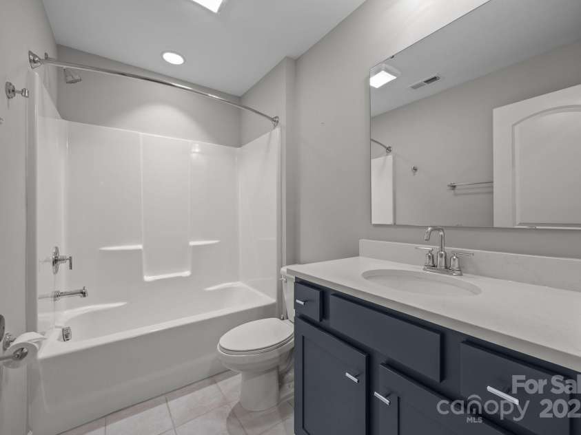 6531 Wildbrook Drive, Charlotte, NC 28269.  MLS# CAR4262621, YatesRealty ID 27550. 